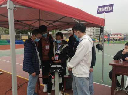 说明: C:\Users\ADMINI~1\AppData\Local\Temp\WeChat Files\3c684b1534f147f26295c15c19b4205.jpg