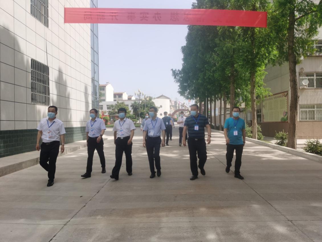 说明: C:\Users\ADMINI~1\AppData\Local\Temp\WeChat Files\8417e6786ac4b35771f38d881f4c205.jpg
