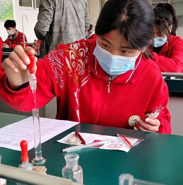 说明: https://ss2.meipian.me/users/11015269/af1e7ea24715cb2316e8c556b3721880.jpg?imageView2/2/w/750/h/1400/q/80