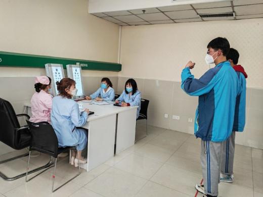 说明: https://ss2.meipian.me/users/11015269/4b2cca25154c2647f2ef68154d488f4e.jpg?imageView2/2/w/750/h/1400/q/80