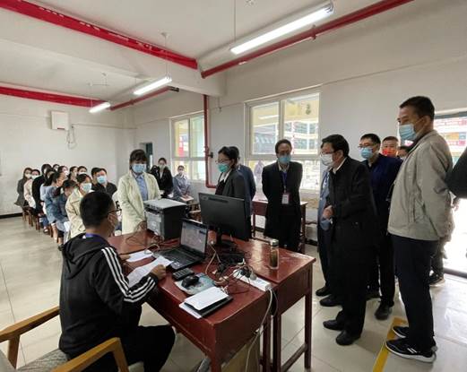 说明: C:\Users\lenovo\Desktop\面试照片\虢镇中学\27.jpg