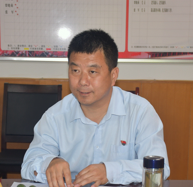 说明: 区教育考试中心韩晓斌主任