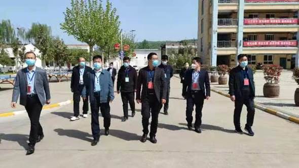 说明: E:\我的资料\高中学业水平\2022\照片\07.jpg